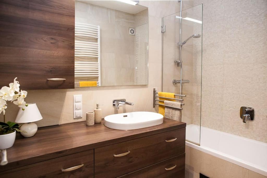 Liszt Apartman Győr Kültér fotó